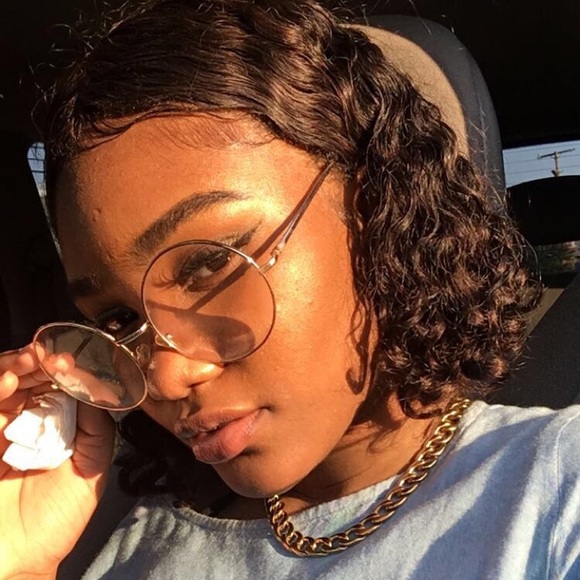 Meet your Posher, Deveny - Picture 2 of 2